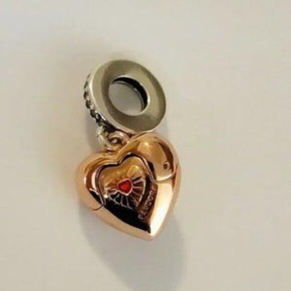 Pandora - Reveal Your Love Heart Locket Pendant - Picture 1 of 5